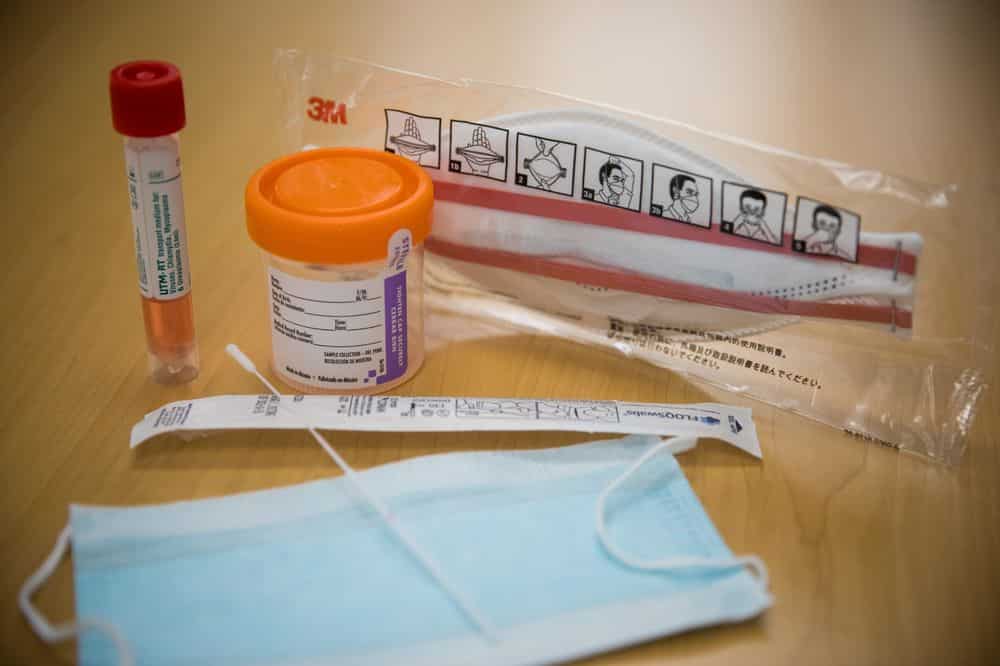 Sequestrati in Spagna 58.000 kit di tamponi COVID-19 difettosi importati dalla Cina