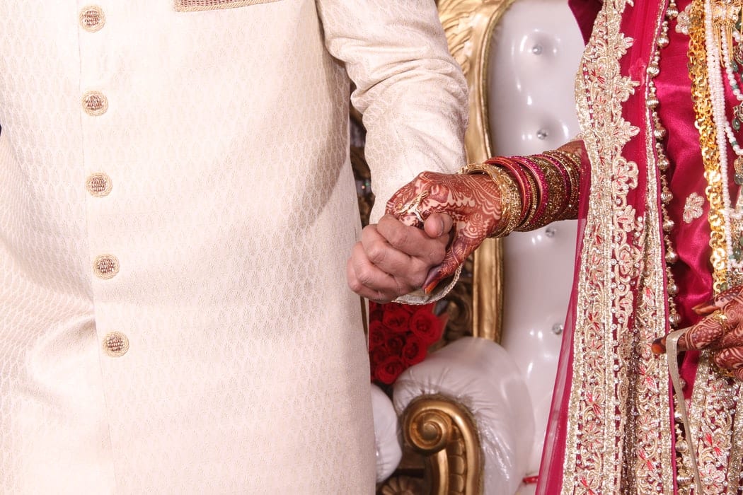 Cittadinanza Italiana per Matrimonio: Guida Completa e Requisiti 2020