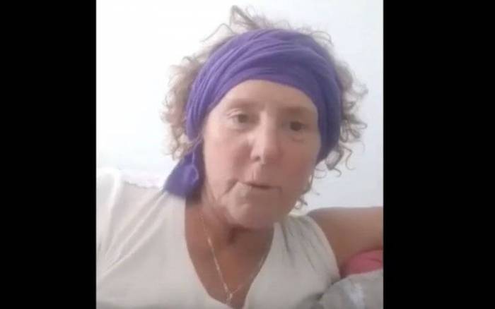 Donna francese ringrazia per la cura ricevuta dal coronavirus in Marocco