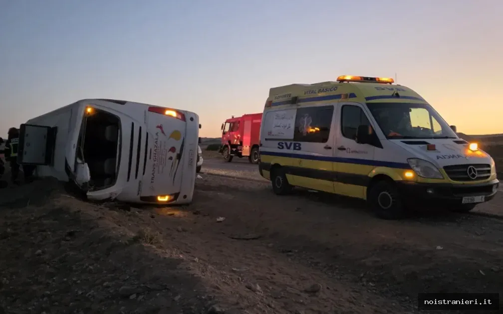 Incidente bus Guercif Marocco 2026: quattro morti e feriti