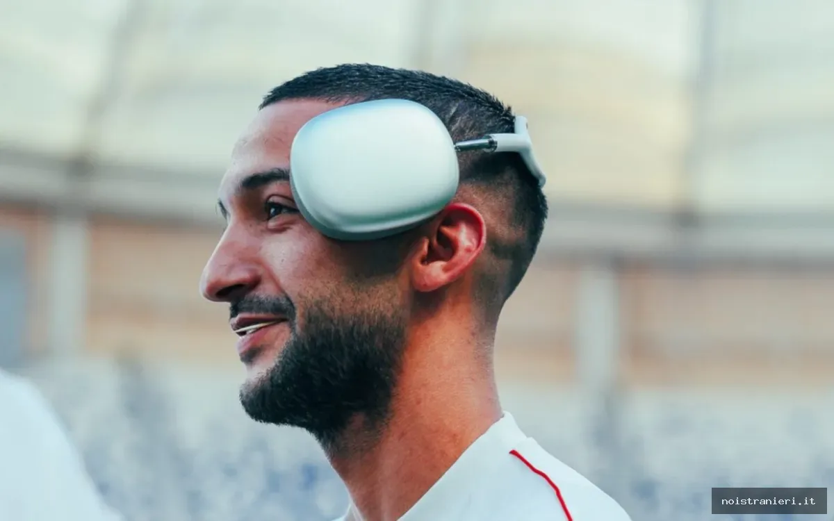 Hakim Ziyech ritorno Ajax e ruolo mentor 2026