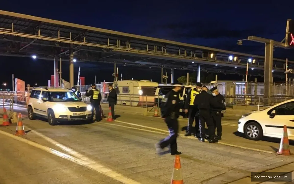 Marocchino aggredisce poliziotti Francia frontiera 2026