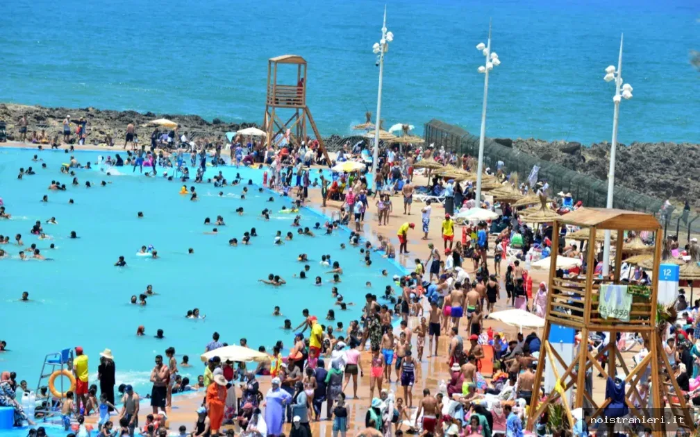 Piscina gigante Casablanca progetto 2026