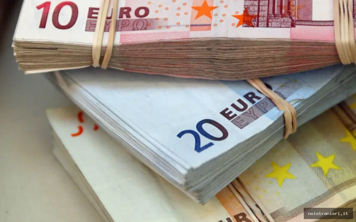 Remittances Marocchini Francia oltre 3,3 miliardi euro 2025