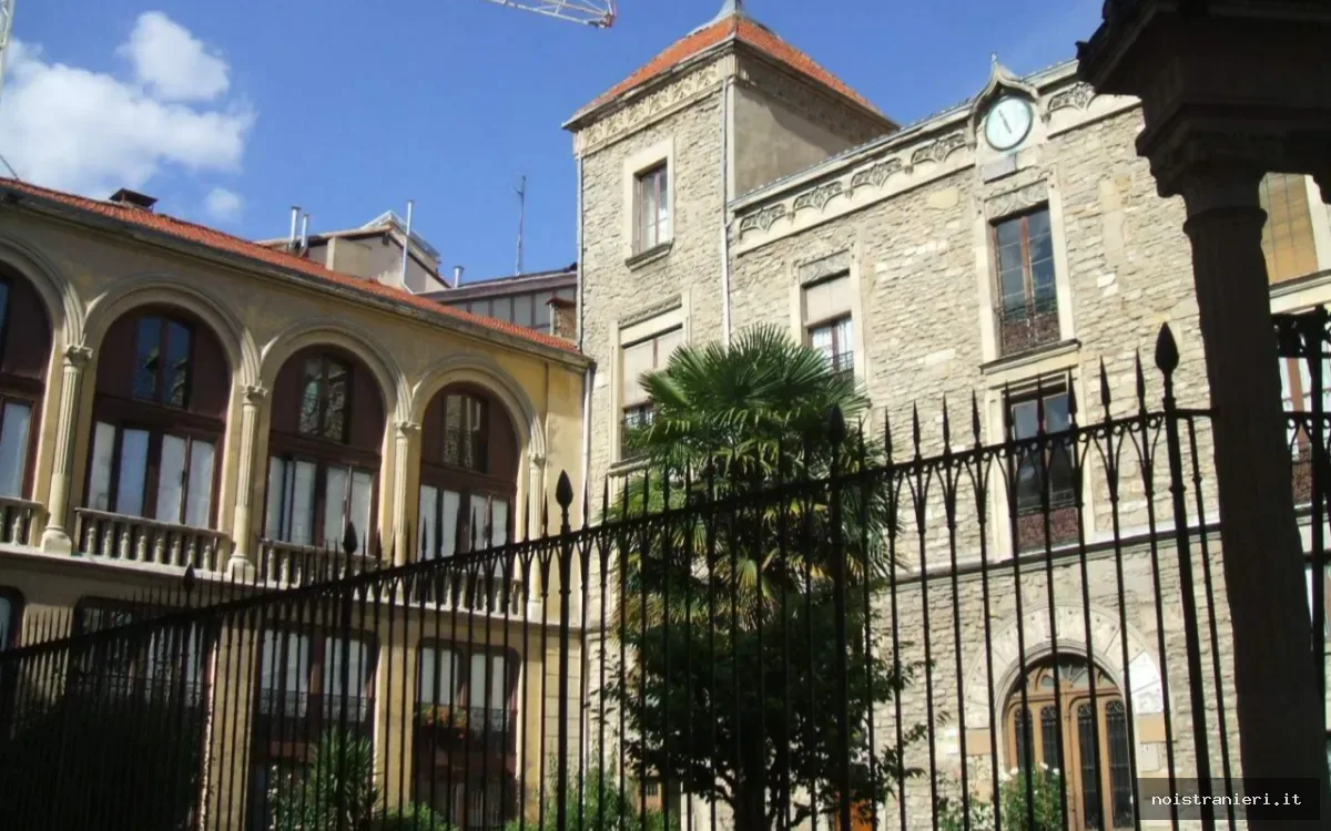 Palazzo storico Tanger Spagna rischio esproprio 2026
