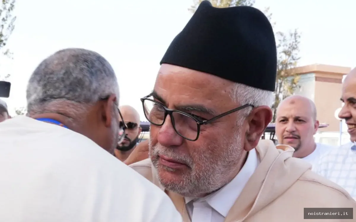 Benkirane scuse entourage reale Marocco 2026